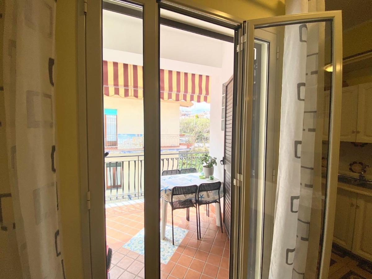 Casa Vacanze Rosy ジャルディーニ・ナクソス エクステリア 写真